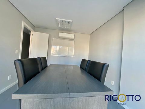 Foto Sala / Conjunto Comercial