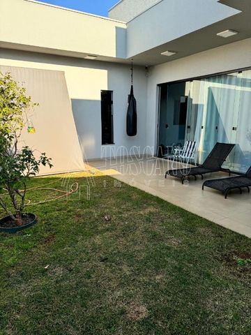 Foto Casa em Condomínio