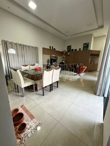 Foto Casa em Condomínio
