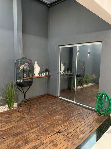 Foto Casa em Condomínio
