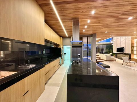Foto Casa em Condomínio