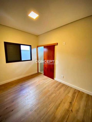 Foto Casa em Condomínio