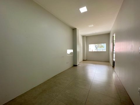 Foto Sala / Conjunto Comercial