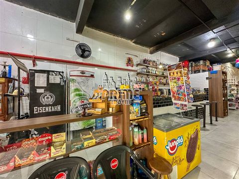 Foto Sala / Conjunto Comercial
