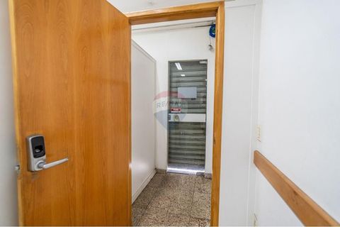 Foto Sala / Conjunto Comercial