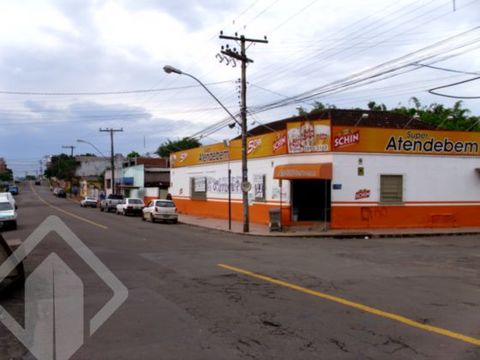 Foto Edifício Inteiro