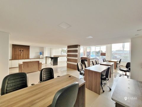 Foto Sala / Conjunto Comercial