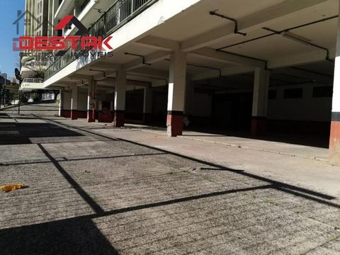 Foto Sala / Conjunto Comercial