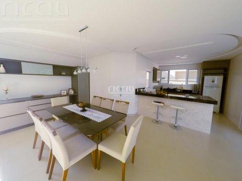 Foto Casa em Condomínio