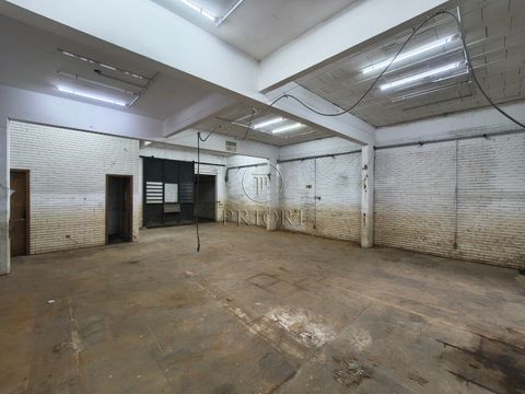 Foto Edifício Inteiro