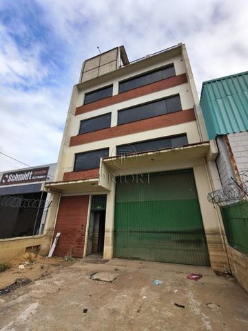 Foto Edifício Inteiro