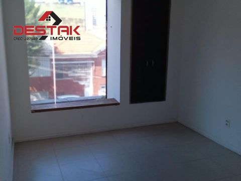 Foto Sala / Conjunto Comercial
