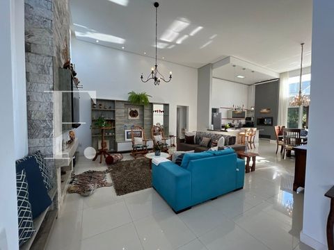 Foto Casa em Condomínio