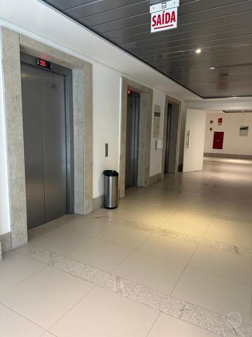 Foto Sala / Conjunto Comercial