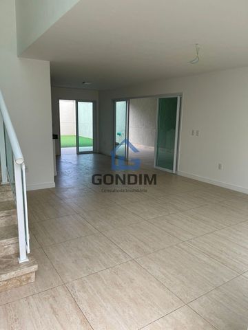 Foto Casa em Condomínio