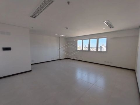 Foto Sala / Conjunto Comercial