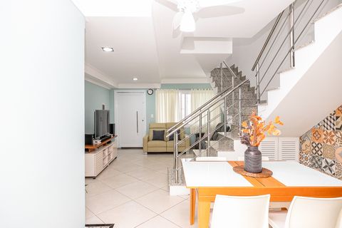 Foto Casa em Condomínio