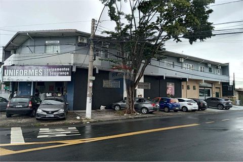 Foto Sala / Conjunto Comercial