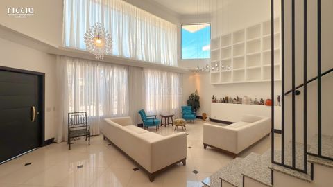 Foto Casa em Condomínio