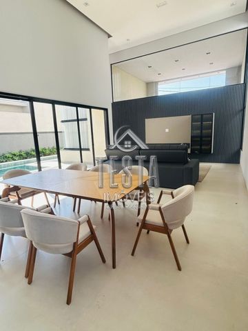 Foto Casa em Condomínio