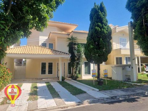 Foto Casa em Condomínio
