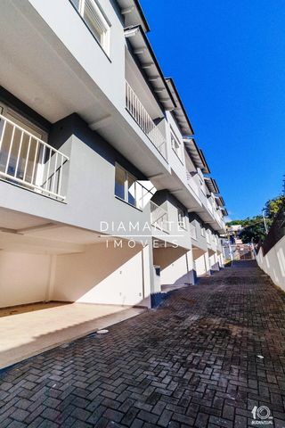 Foto Casa em Condomínio
