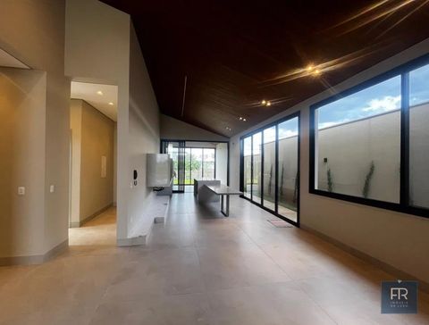 Foto Casa em Condomínio
