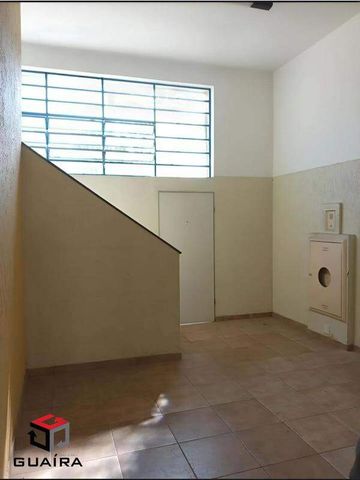 Foto Edifício Inteiro
