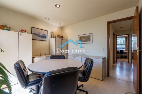 Foto Sala / Conjunto Comercial