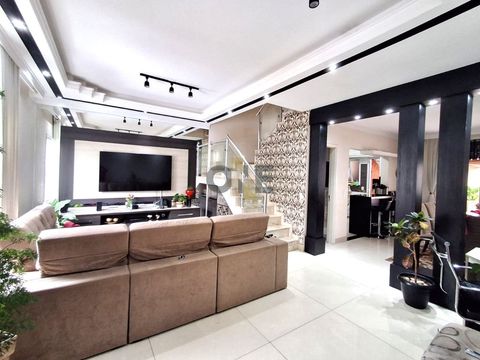Foto Casa em Condomínio