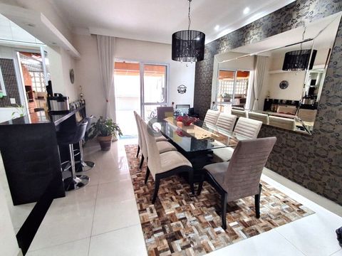 Foto Casa em Condomínio