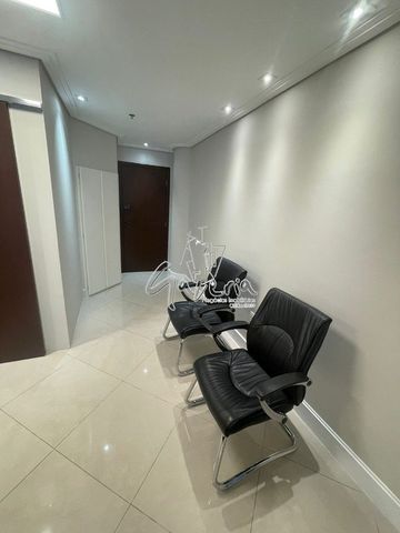 Foto Sala / Conjunto Comercial