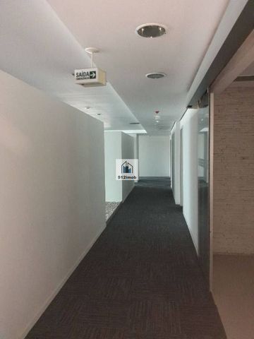 Foto Sala / Conjunto Comercial