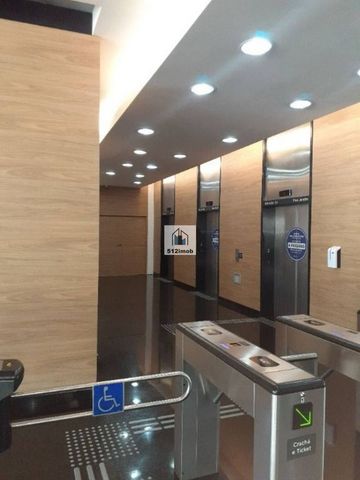 Foto Sala / Conjunto Comercial