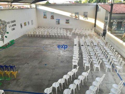 Foto Edifício Inteiro