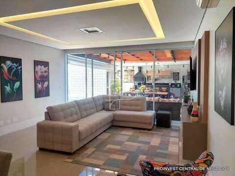 Foto Casa em Condomínio