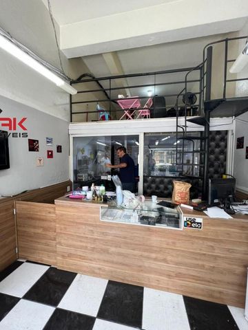 Foto Sala / Conjunto Comercial