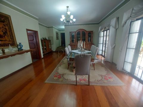 Foto Sala / Conjunto Comercial