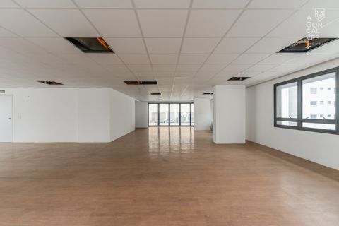 Foto Sala / Conjunto Comercial