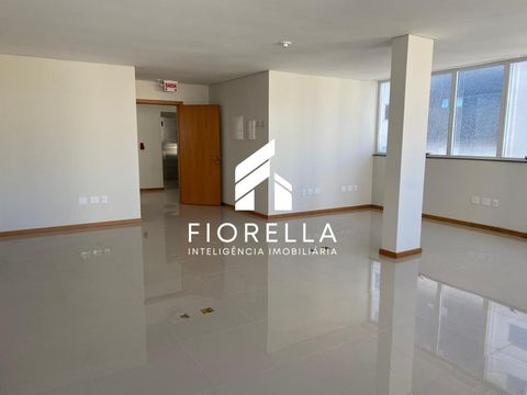 Foto Edifício Inteiro