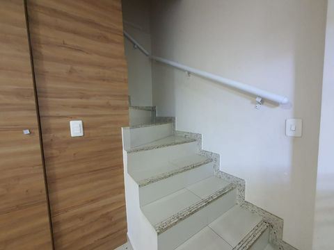 Foto Casa em Condomínio