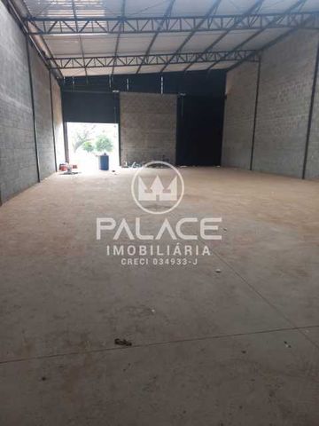 Foto Galpão / Depósito / Armazém / Pavilhão