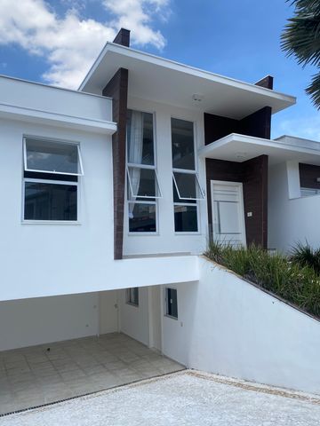 Foto Casa em Condomínio
