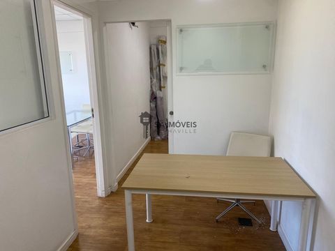 Foto Sala / Conjunto Comercial