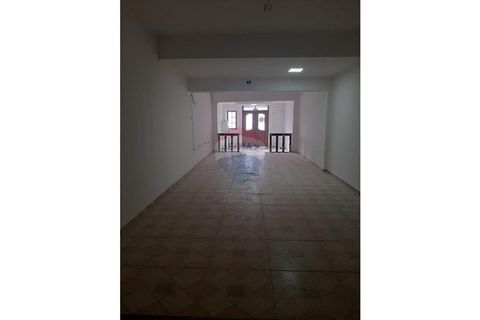 Foto Sala / Conjunto Comercial