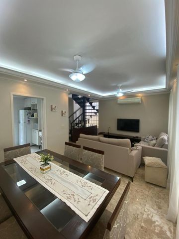 Foto Casa em Condomínio