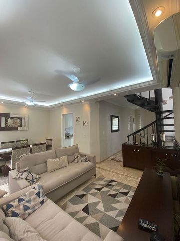 Foto Casa em Condomínio