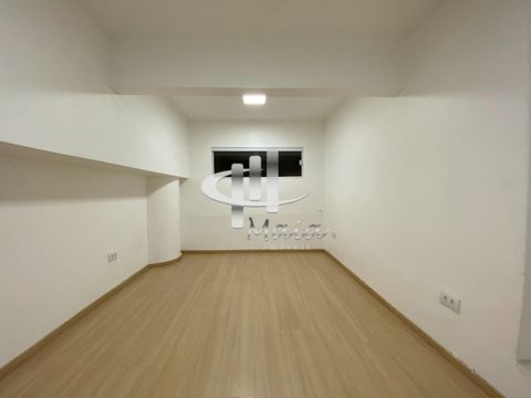 Foto Sala / Conjunto Comercial