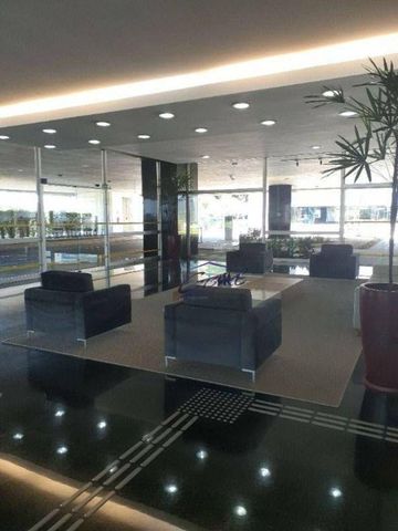 Foto Sala / Conjunto Comercial