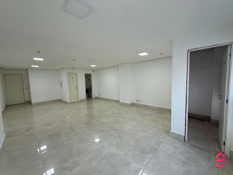 Foto Sala / Conjunto Comercial